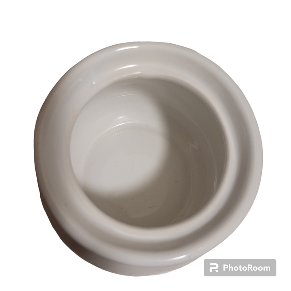 Vintage Ceramic Christmas Potpourri Holder with Poinsettias - Picture 6 of 7